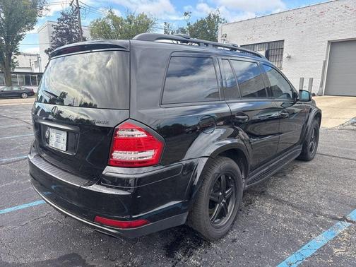 2011 Mercedes-Benz GL-Class 4MATIC