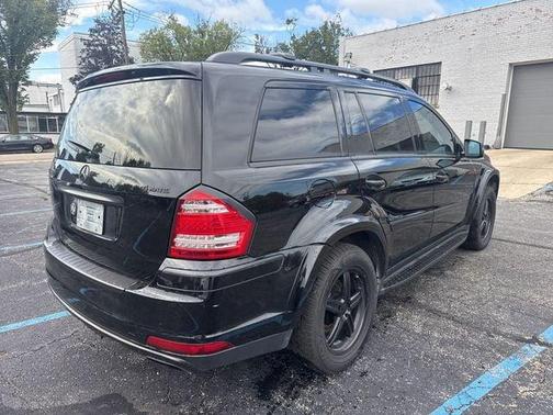 2011 Mercedes-Benz GL-Class 4MATIC
