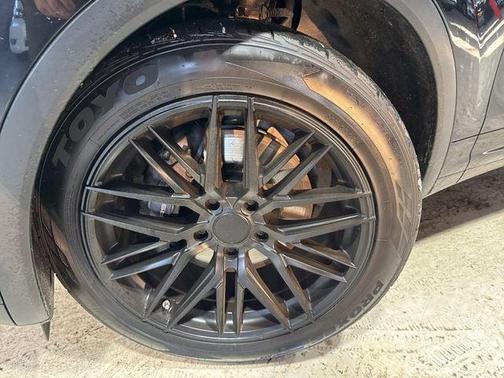 2014 Porsche Cayenne Cayenne