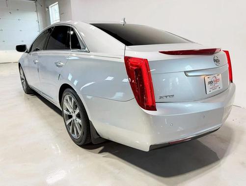 2013 Cadillac XTS Base