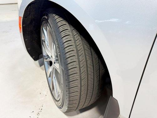 2013 Cadillac XTS Base