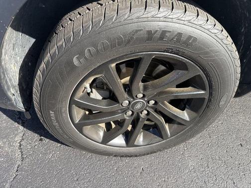 2017 Land Rover Discovery Sport SE