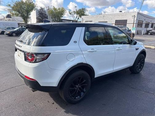 2017 Land Rover Discovery Sport SE