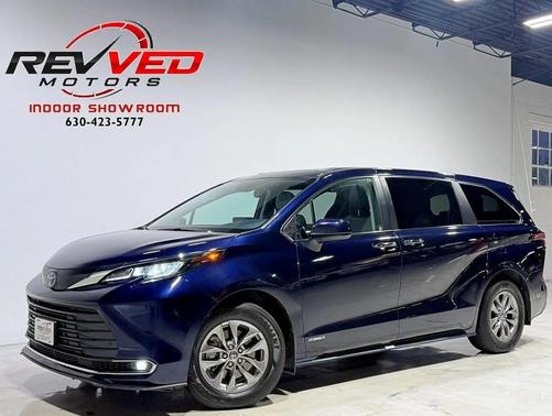 2021 Toyota Sienna XLE 7 Passenger