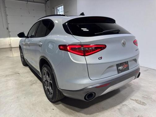 2022 Alfa Romeo Stelvio Ti
