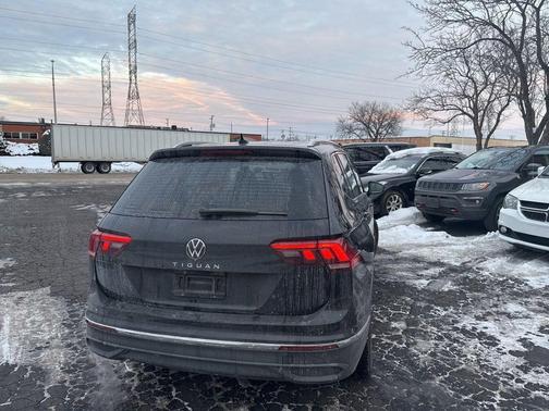 2022 Volkswagen Tiguan 2.0T SE