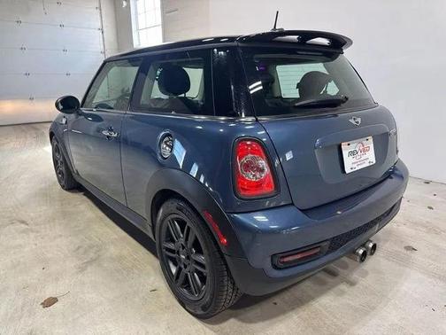 2011 MINI Cooper S Base