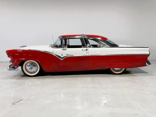 1955 Ford Fairlane Crown Victoria