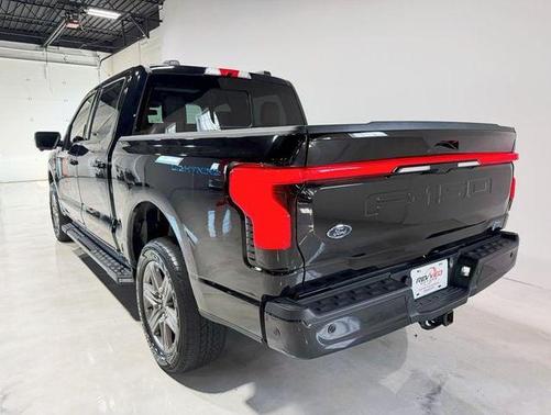 2023 Ford F-150 Lightning Platinum