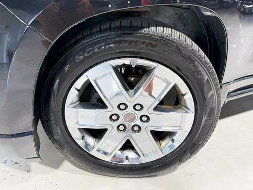 2013 GMC Acadia Denali