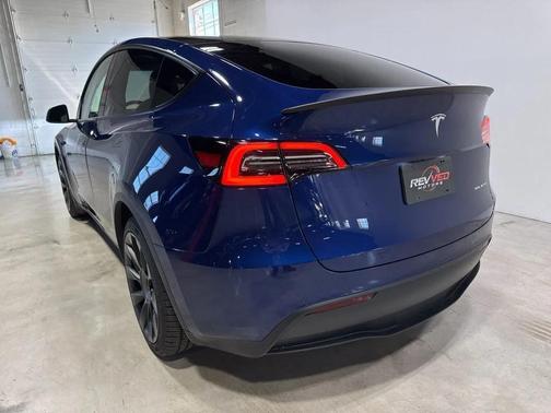 2021 Tesla Model Y Long Range Dual Motor All-Wheel Drive