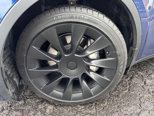 Other 2021 Tesla Model Y Long Range AWD