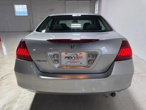 2006 Honda Accord SE