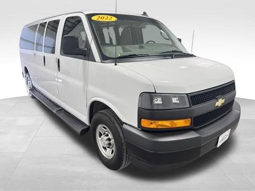 2022 Chevrolet Express 3500 LS