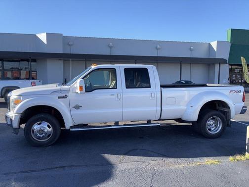 2012 Ford F-450 Lariat