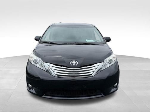 2017 Toyota Sienna L