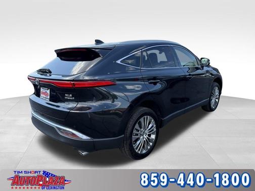 2022 Toyota Venza XLE