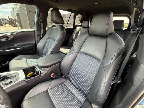 2022 Toyota RAV4 Hybrid XSE