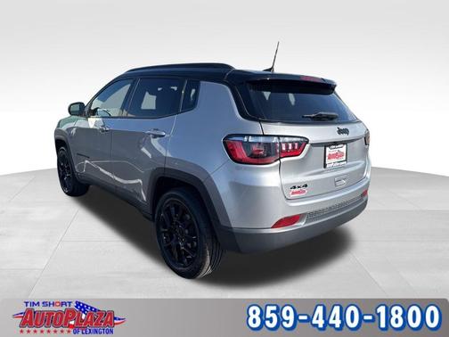 2023 Jeep Compass Altitude