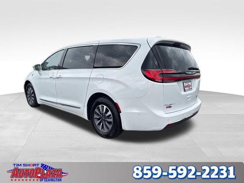2022 Chrysler Pacifica Hybrid Limited