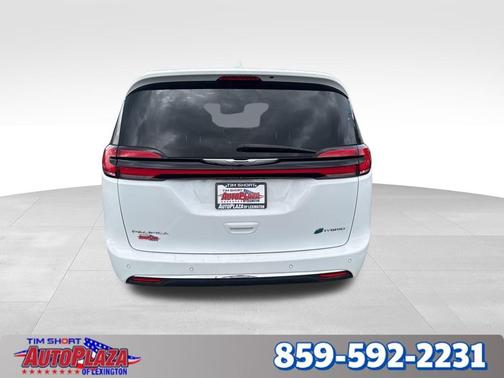 2022 Chrysler Pacifica Hybrid Limited