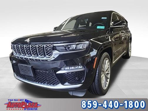 2022 Jeep Grand Cherokee Summit
