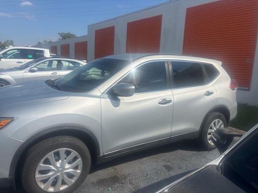 2016 Nissan Rogue S