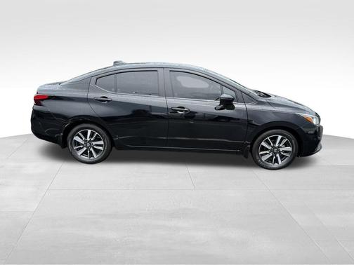 2020 Nissan Versa 1.6 SV