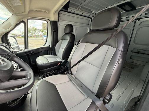 2024 RAM ProMaster 2500 High Roof