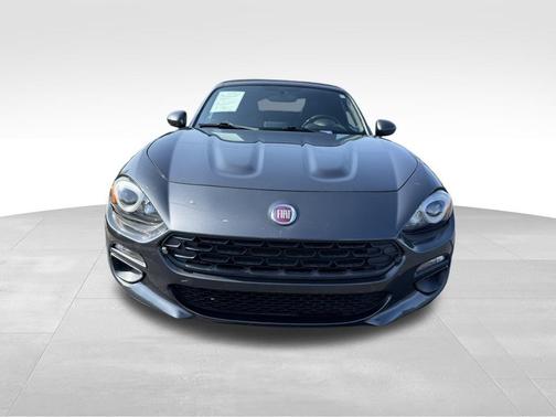 2017 FIAT 124 Spider Classica