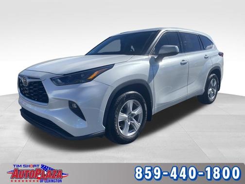 2022 Toyota Highlander LE