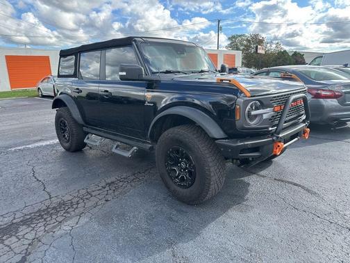 2022 Ford Bronco Badlands