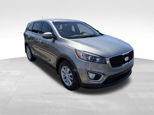 2017 Kia Sorento L
