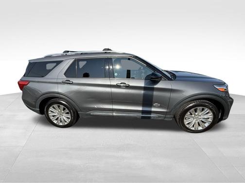 2022 Ford Explorer King Ranch