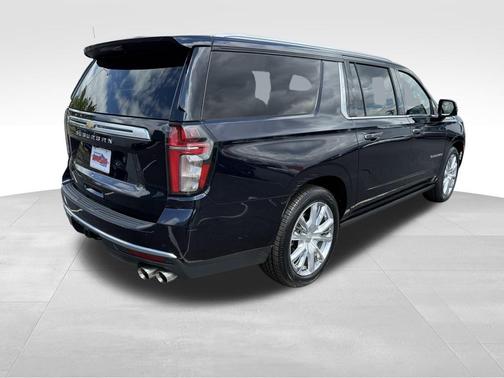 2021 Chevrolet Suburban High Country