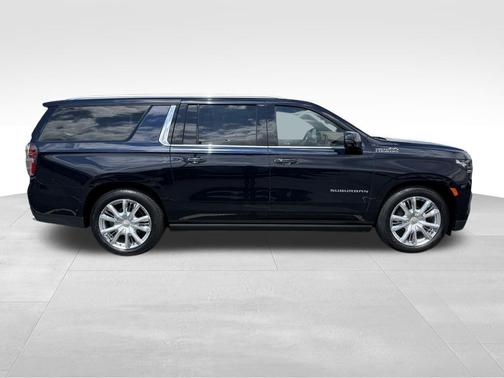 2021 Chevrolet Suburban High Country