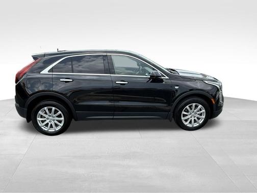 2022 Cadillac XT4 Luxury