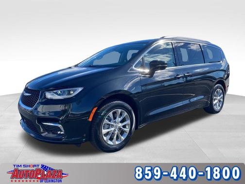 2022 Chrysler Pacifica Touring-L