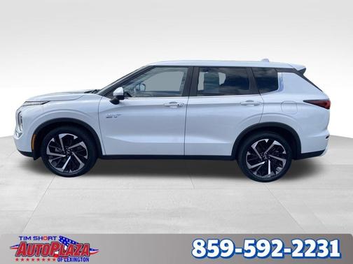 2023 Mitsubishi Outlander PHEV SE