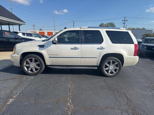 2009 Cadillac Escalade Base