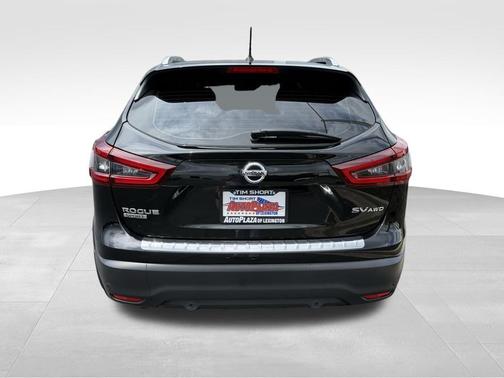 2021 Nissan Rogue Sport SV
