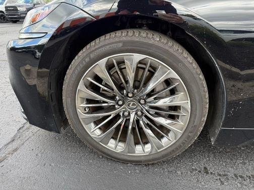 2019 Lexus LS 500 Base