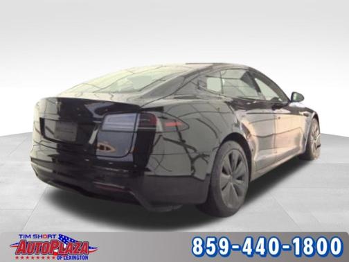 2022 Tesla Model S Base