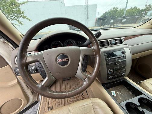 2012 GMC Yukon XL 1500 SLT