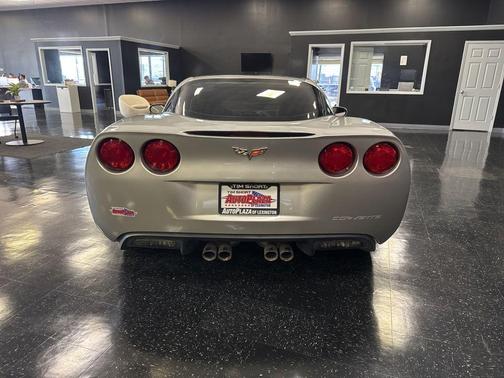 2006 Chevrolet Corvette Base