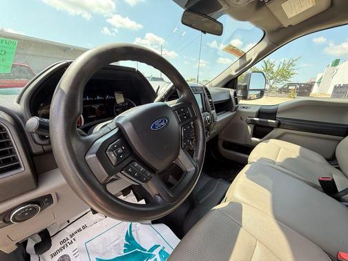 2022 Ford F-350 XL