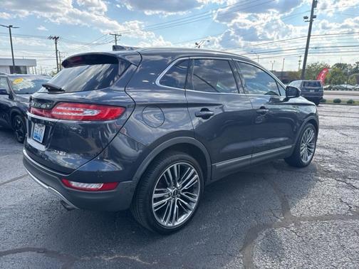 2015 Lincoln MKC Base