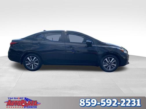 2021 Nissan Versa 1.6 SV