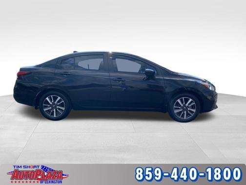 2021 Nissan Versa 1.6 SV