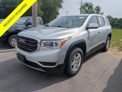 Quicksilver Metallic 2019 GMC Acadia SLE-1